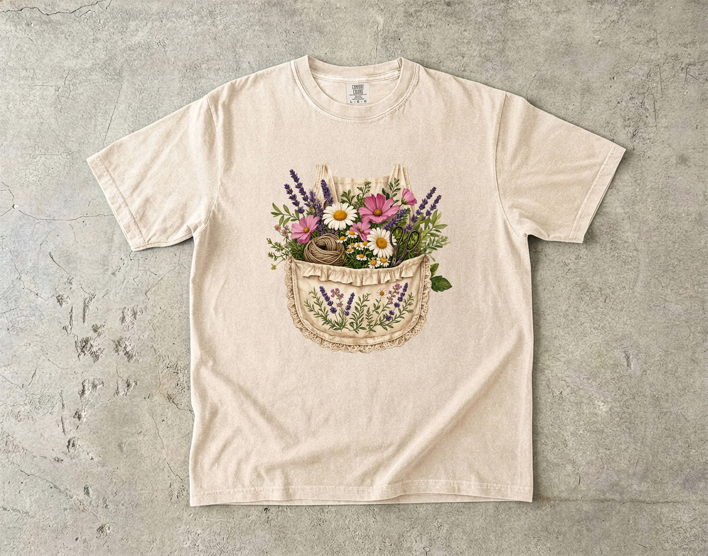 Wildflower Apron Pocket Garden T-Shirt